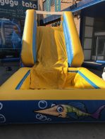 Alquilerde Castillo Hinchable Iceberg Terrestre